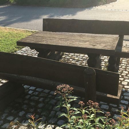 Ferienwohnung Zum Dorfwirt Риденбург Екстериор снимка