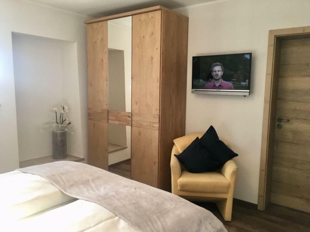 Ferienwohnung Zum Dorfwirt Риденбург Екстериор снимка