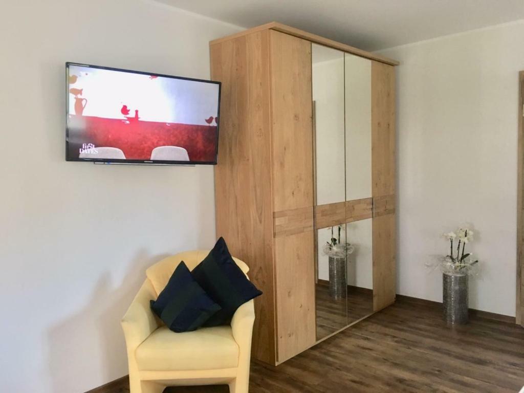Ferienwohnung Zum Dorfwirt Риденбург Екстериор снимка