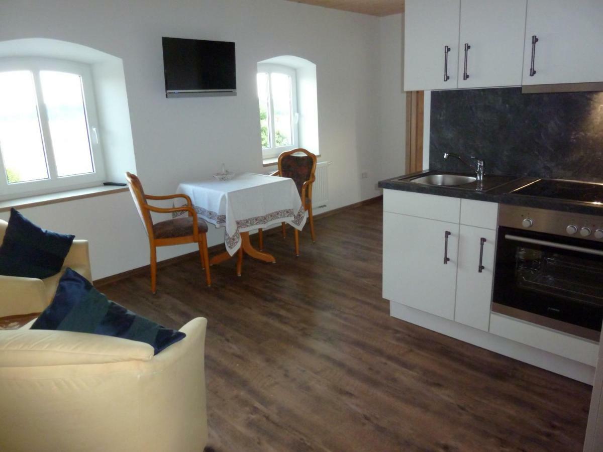 Ferienwohnung Zum Dorfwirt Риденбург Екстериор снимка